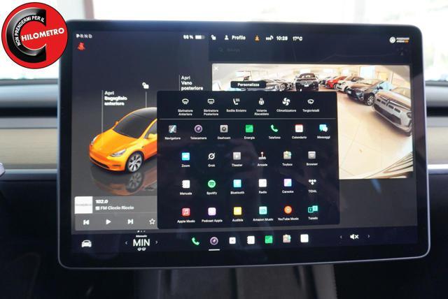 TESLA Model Y RWD