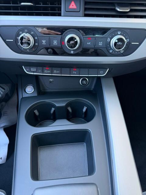 Audi A4 Avant 40 TDI S tronic Business