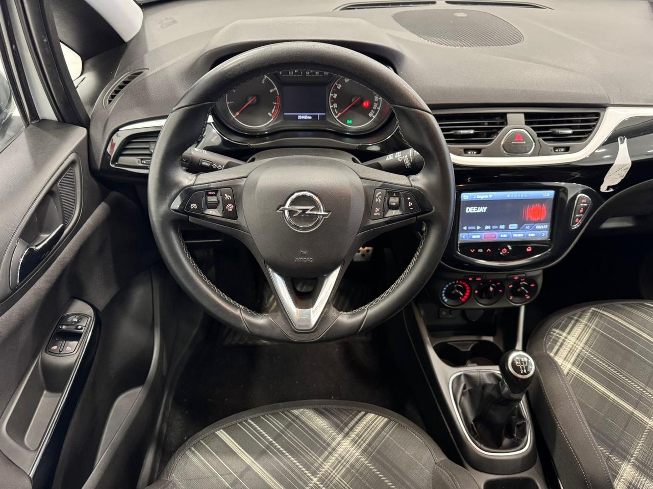 Opel Corsa 1.4 90CV GPL Tech 5 porte b-Color