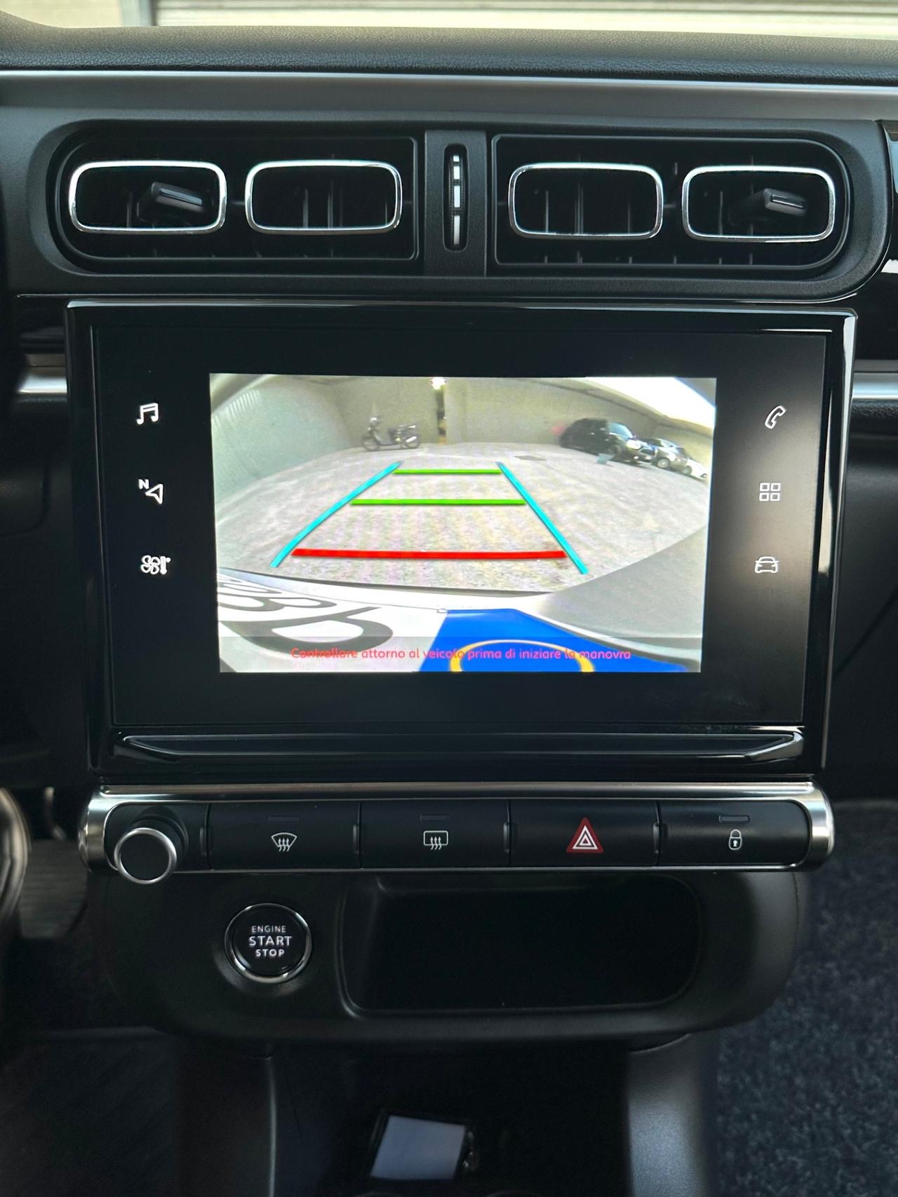 Citroen C3 BlueHDi 100cv S&S Shine Pack