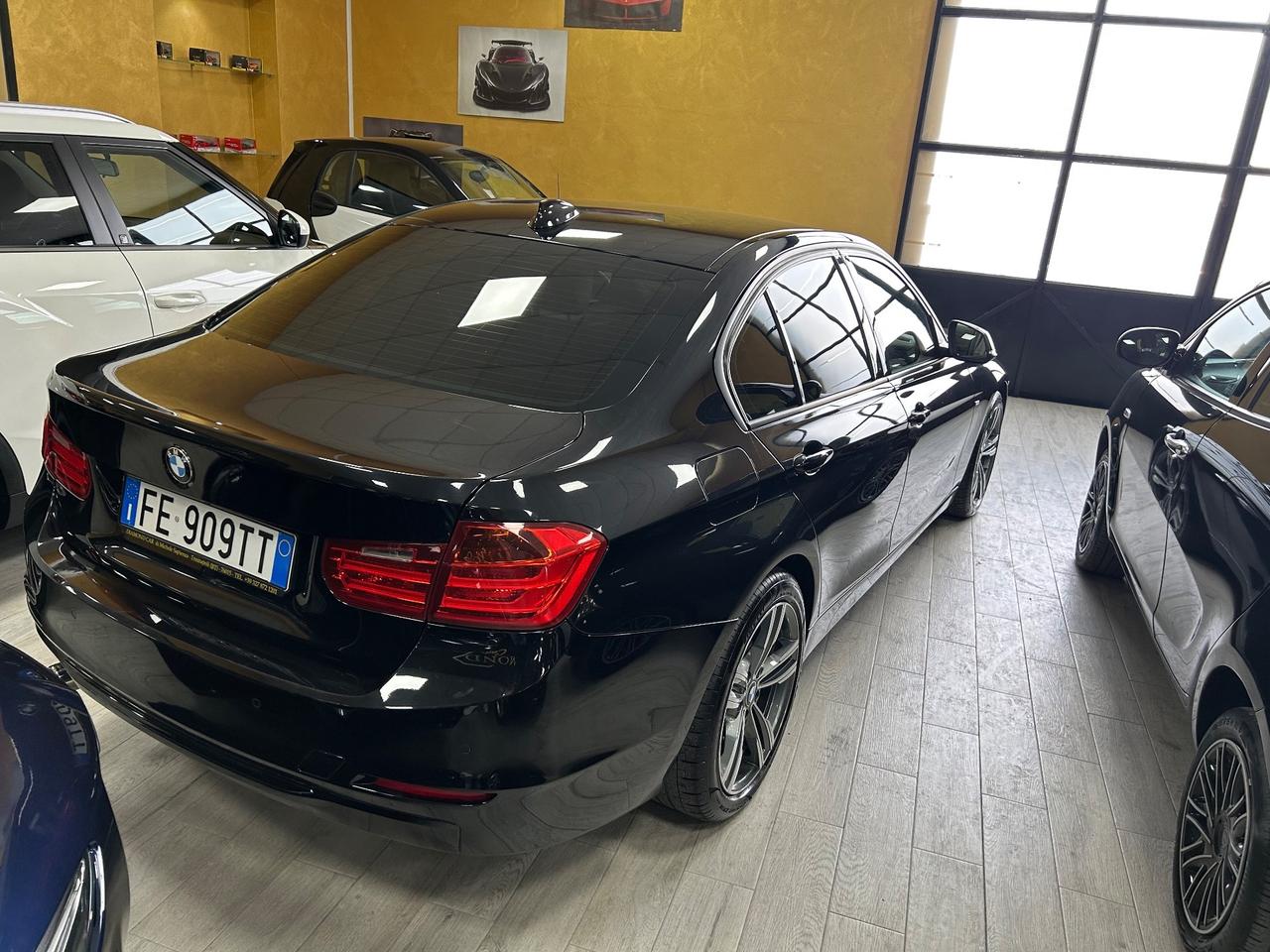 BMW 320d Modern 184 cv “AUT/PELLE/NAVI/18”-2013