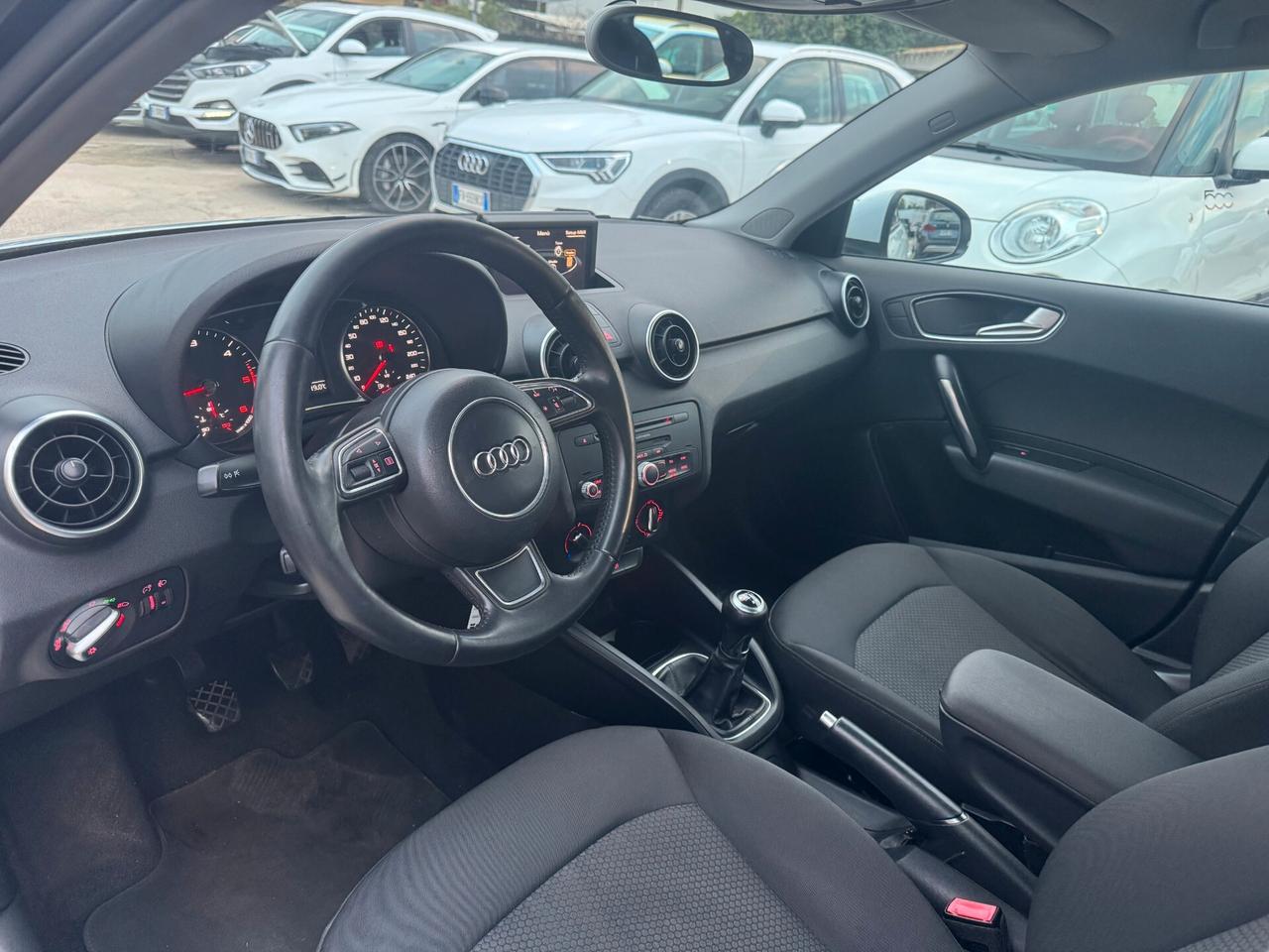 Audi A1 1.6 TDI Attraction 90CV SPORTBACK