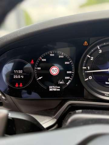 Porsche 992 Cabrio 3.0 Carrera - full optional -