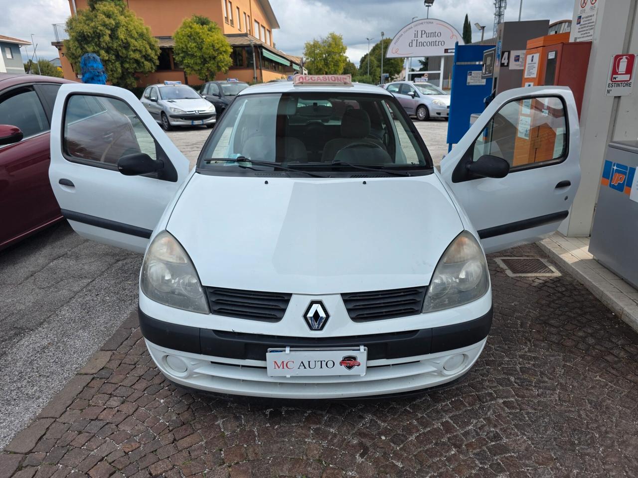 Renault Clio 1.5 dCi 65CV cat 3 porte Access Van con 165.000km