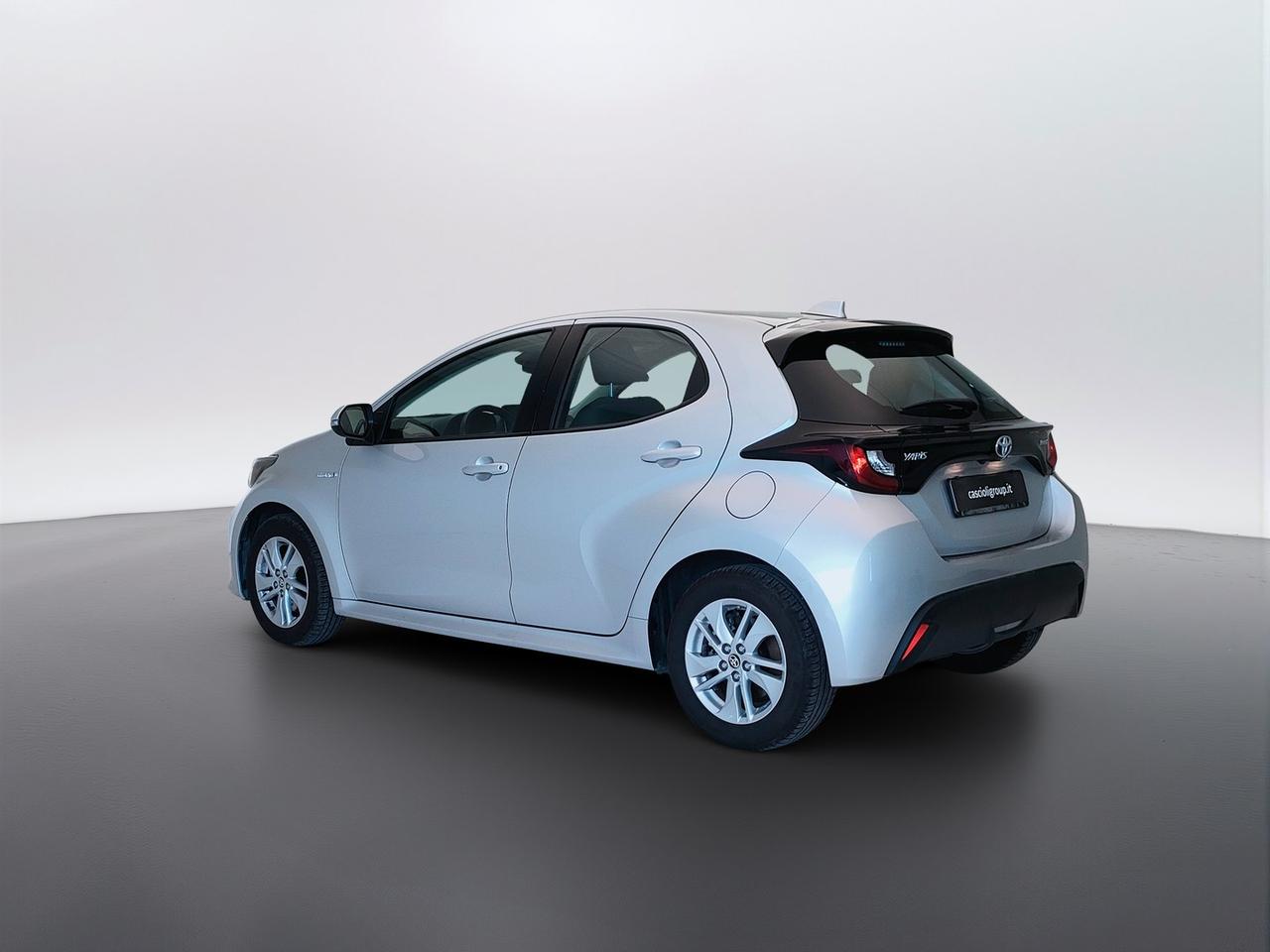 TOYOTA Yaris IV 2020 - Yaris 1.5h Active