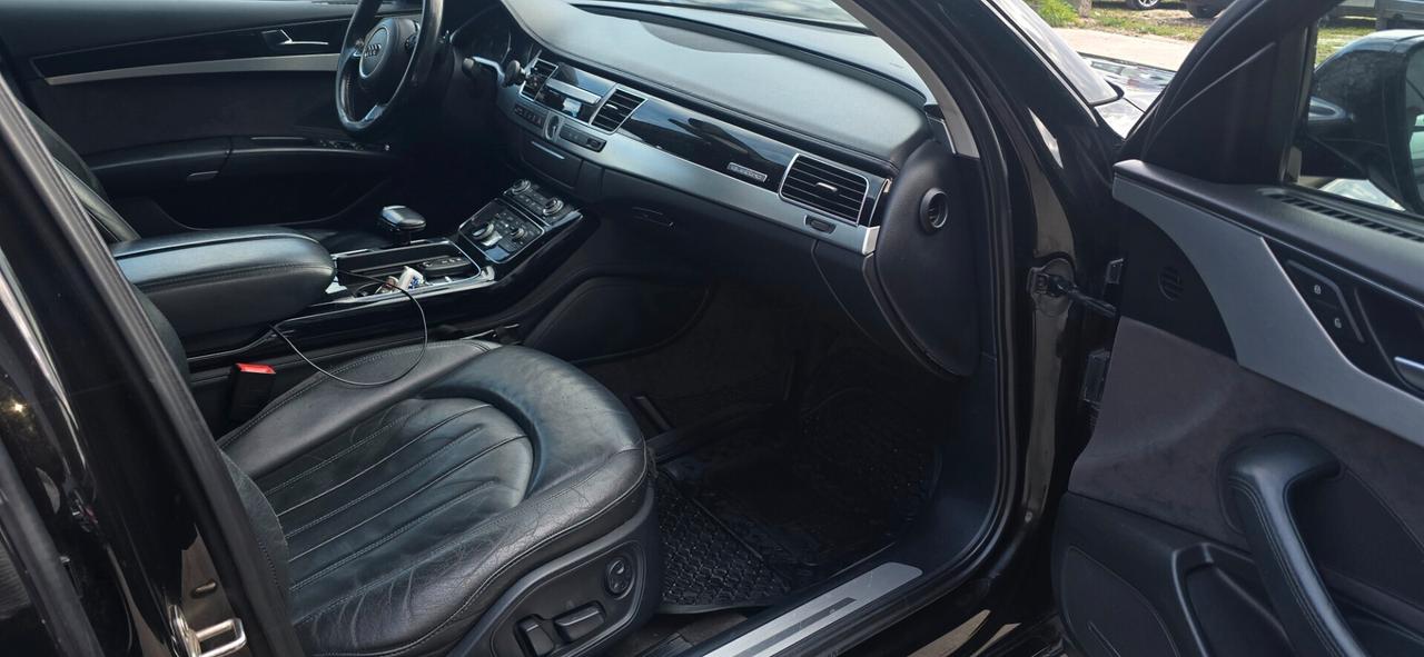 Audi A8 3.0 TDI 250 CV quattro tiptronic