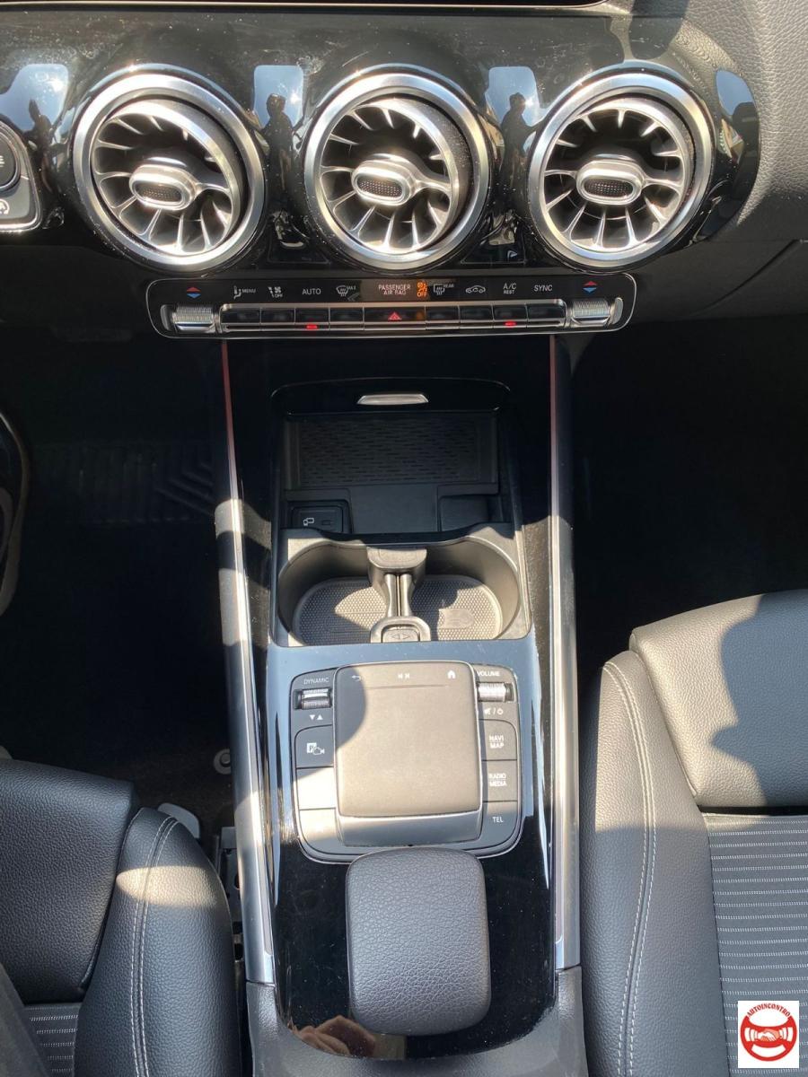 MERCEDES - Classe GLA - 200 d Automatic Sport Plus
