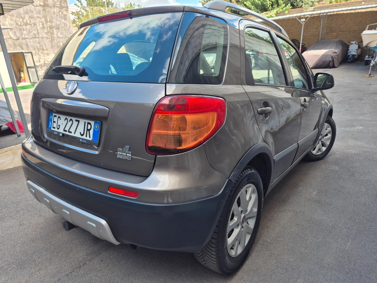 Fiat Sedici 2.0 MJT NUOVA 4x4 GANCIO TRAINO 2012