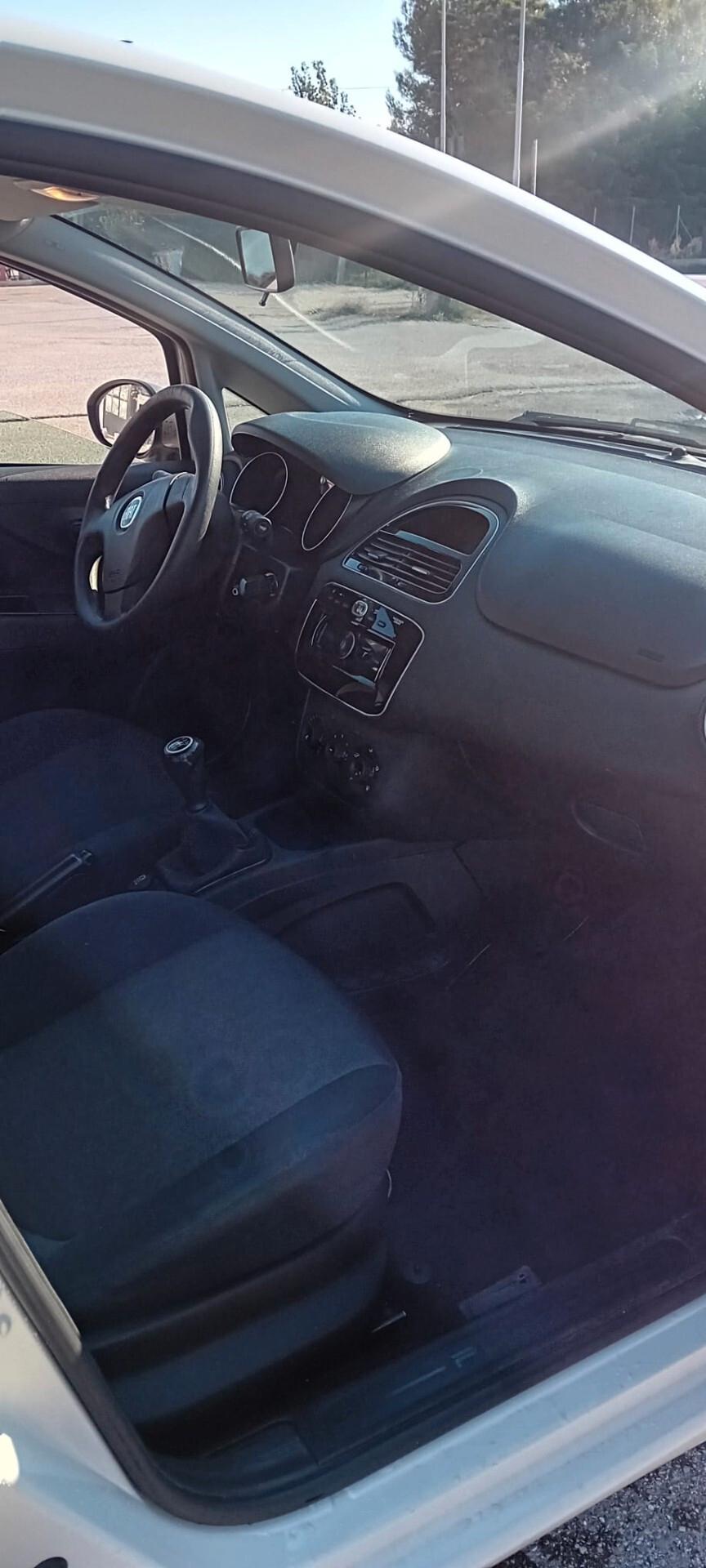 Fiat Punto 1.3 MJT II 75 CV 5 porte Lounge