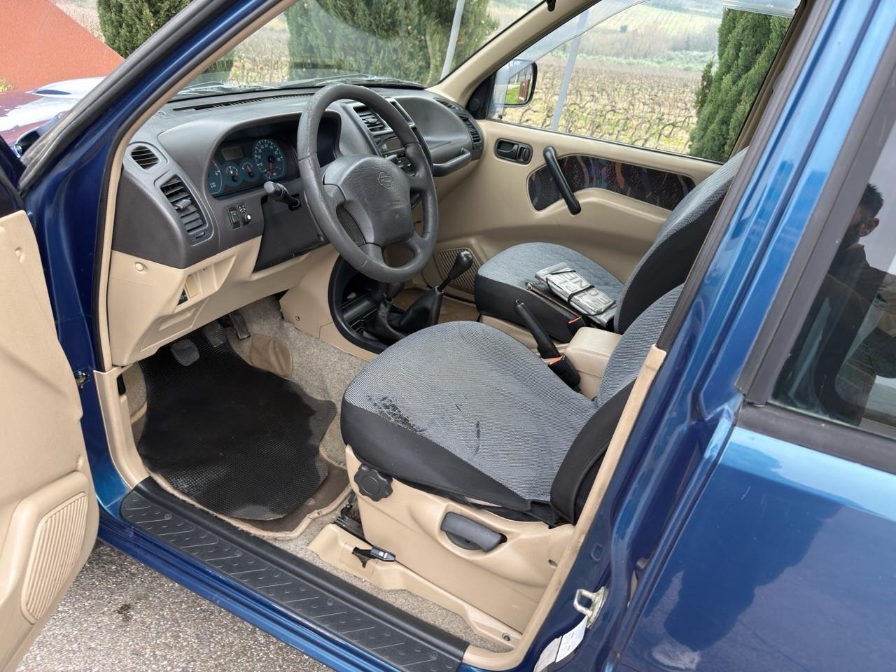Nissan Terrano II 2.7 Tdi 3 porte Sport Safari