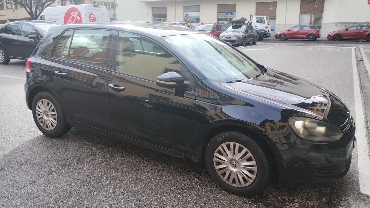 Volkswagen Golf 1.6 TDI DPF 5p. United NEOPATENTATI