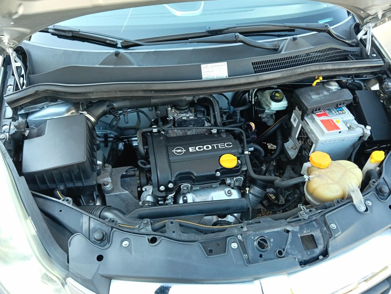 Opel Corsa 1.0 12V 3 porte Club
