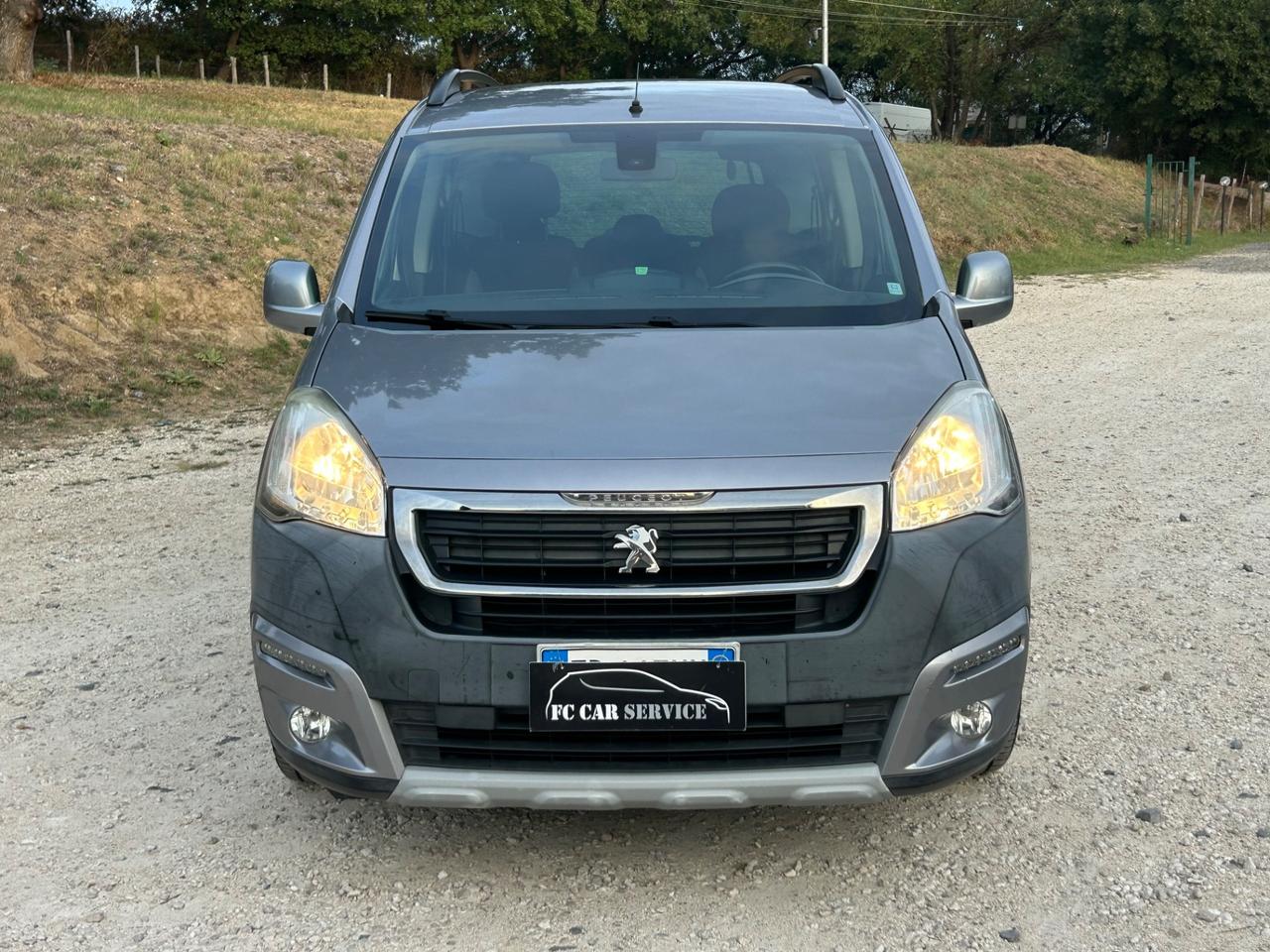 Peugeot Partner Tepee BlueHDi 100 Outdoor Euro6