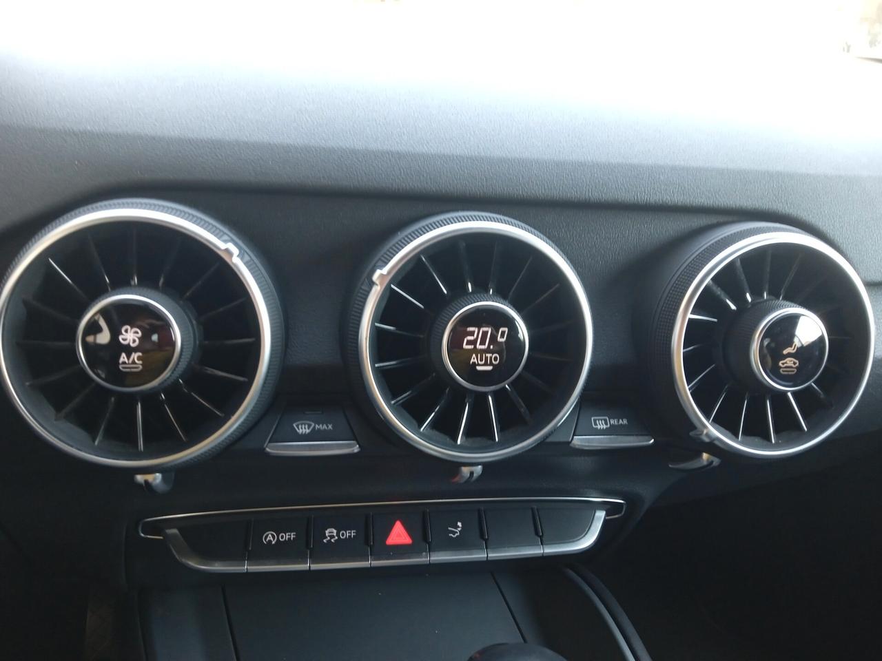 Audi TT DESIGN DSG LED NAVY SENS PARK CRUISE CONTROL SEDILI RISCALDATI PRONTA CONSEGNA