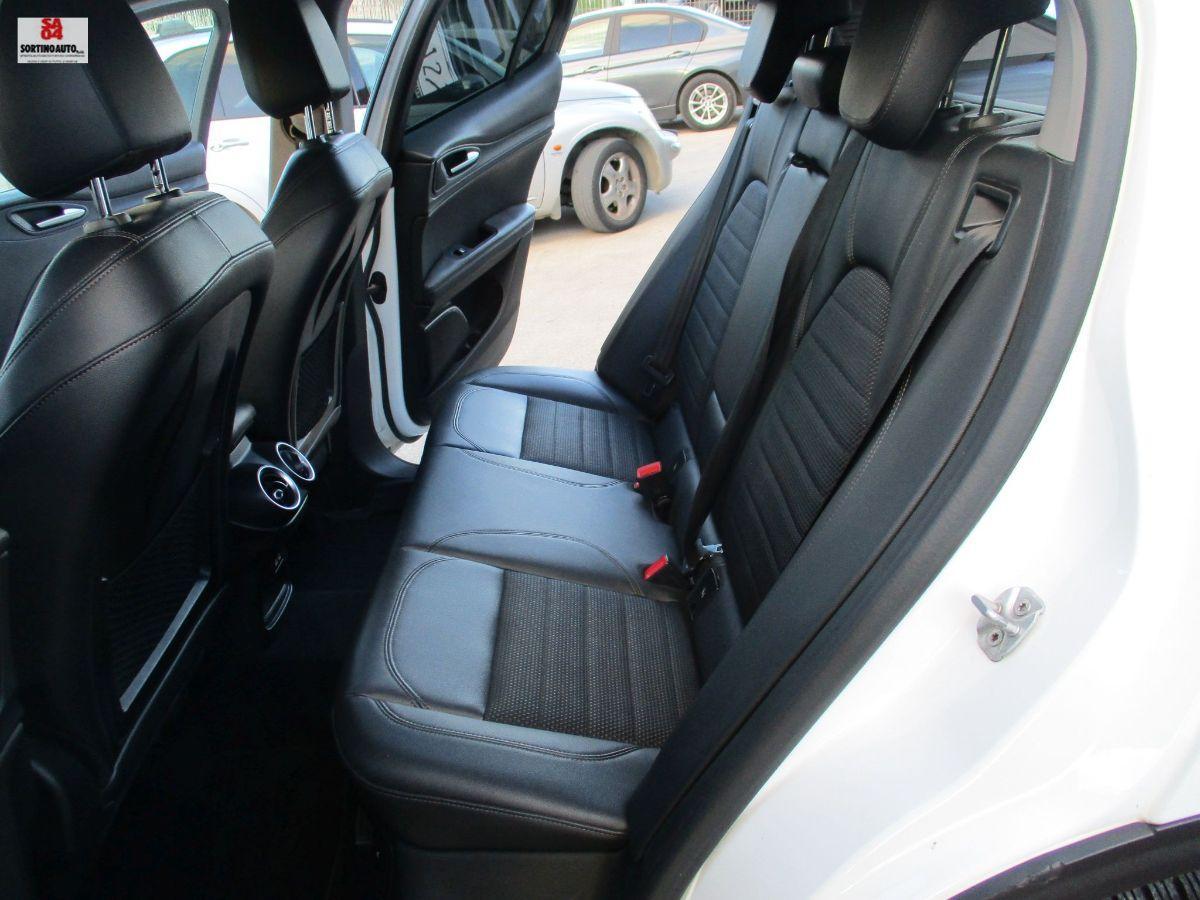 A.R.Stelvio 2.2 T.diesel 210cv AT8 Q4 Exec.-2018