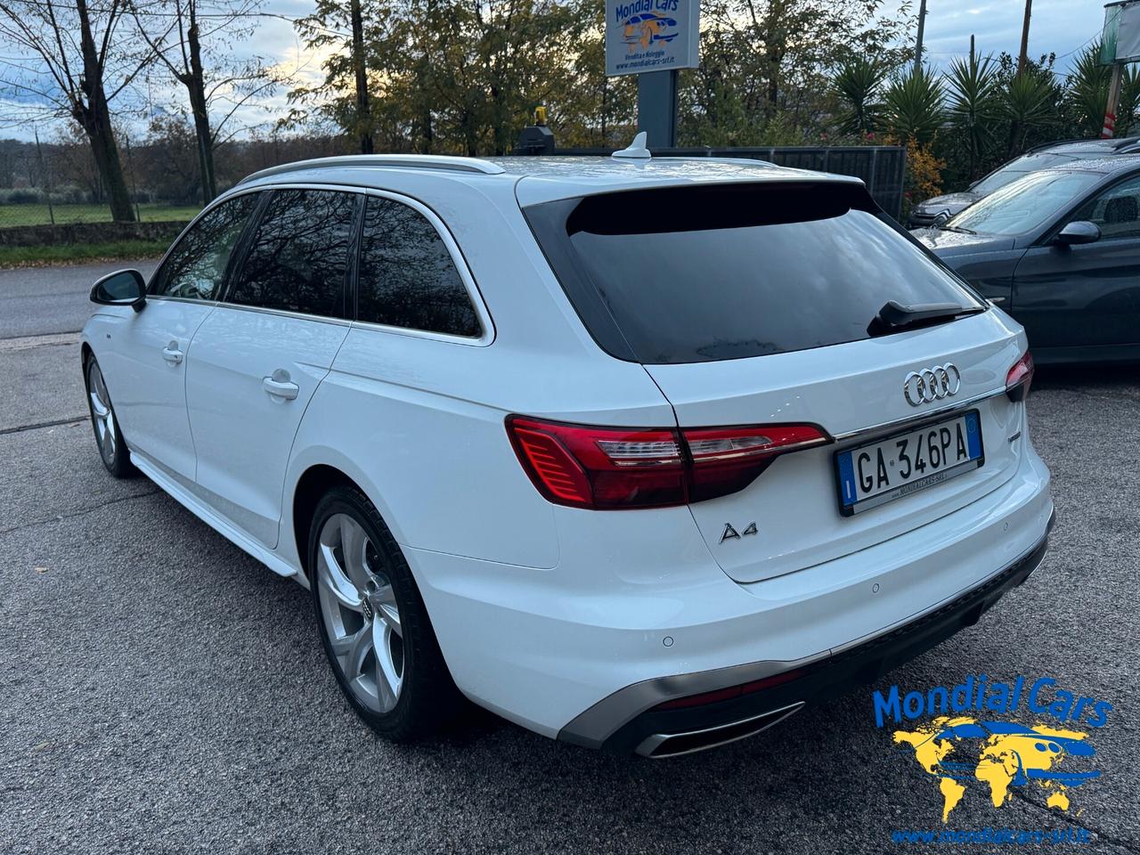 Audi A4 Avant 40 TDI quattro S tronic line edition