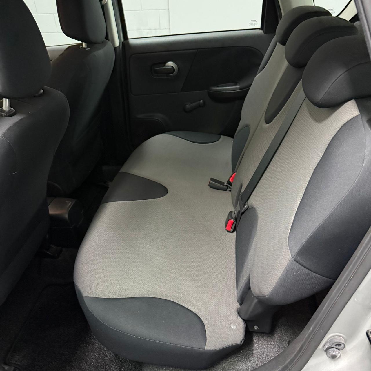 Nissan Note 1.4 16V Silver Edition NEOPATENTATI EURO 5