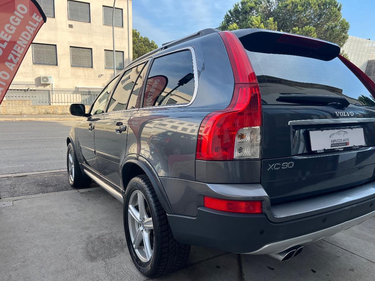VOLVO XC90 2.4 D5 AWD 7 PT KM 102.000