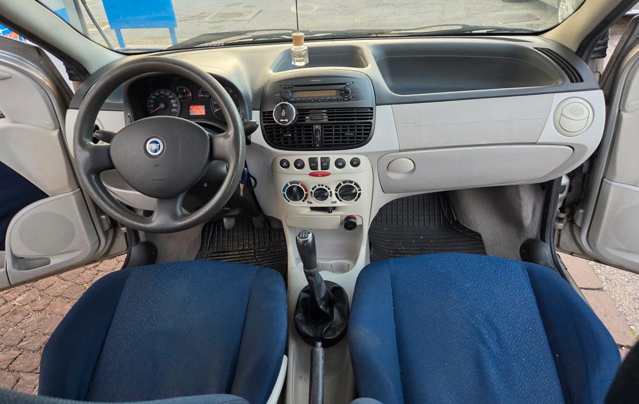 Fiat Punto 1.3mtj 5p anno 2003 con 342.000km Neopatentati ok