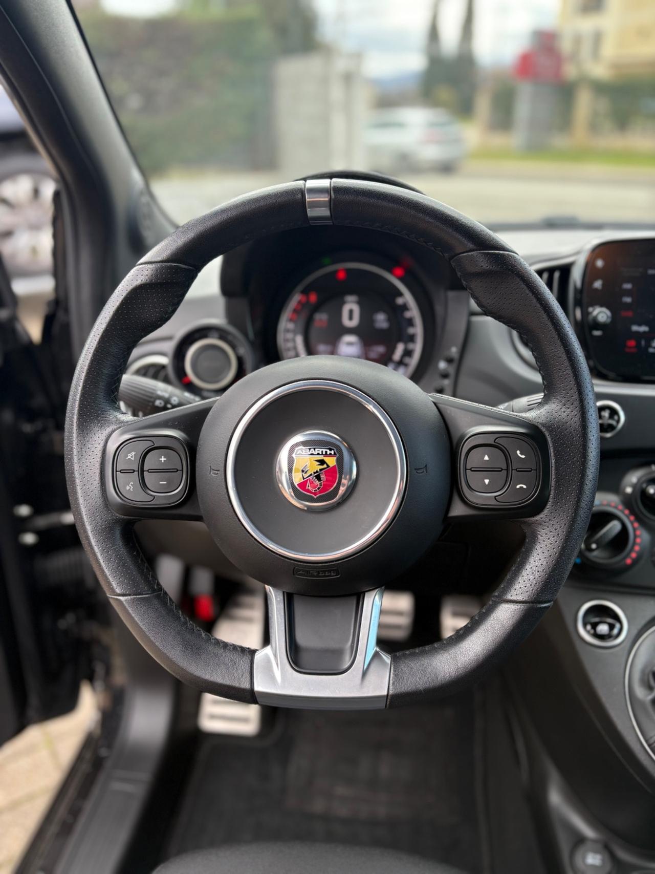 Abarth 595 1.4 Turbo T-Jet 165 CV