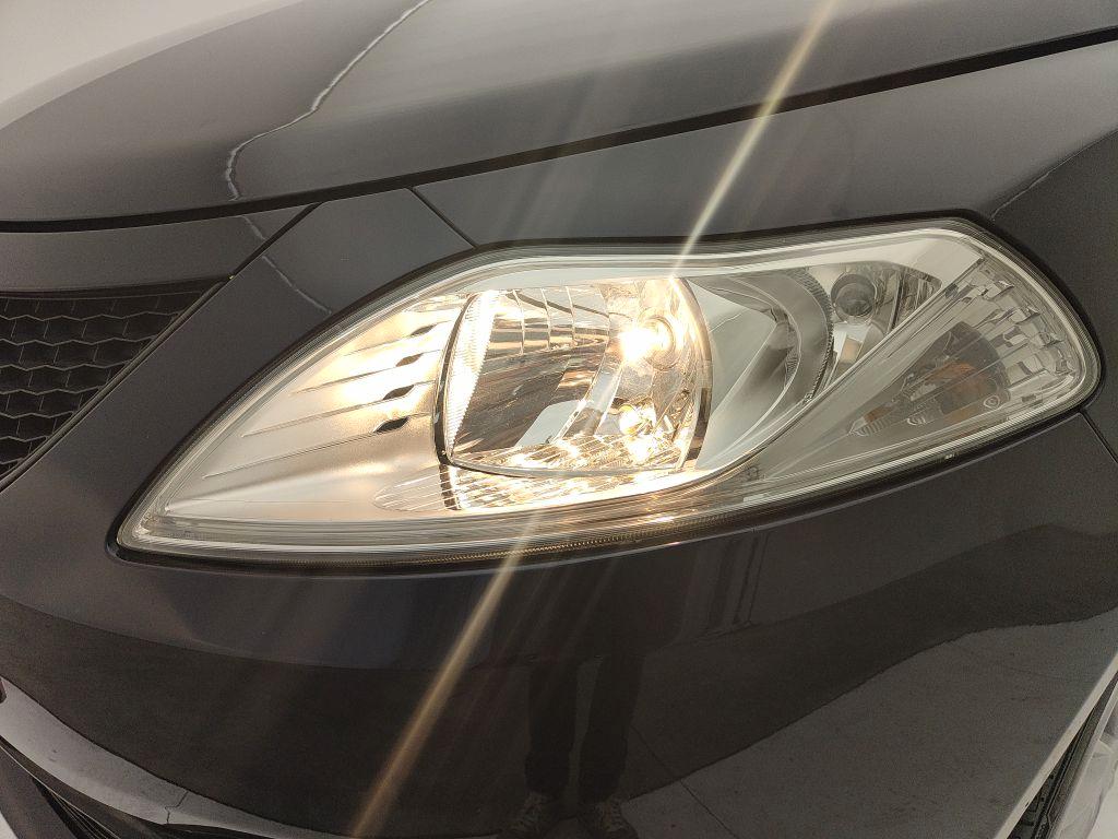 LANCIA Ypsilon 3ª serie - Ypsilon 1.2 69 CV 5 porte S&S Gold
