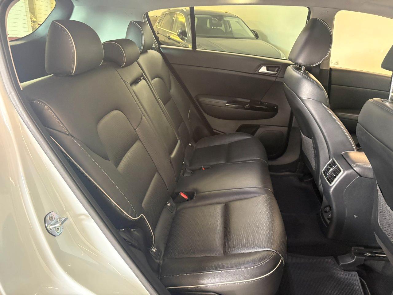 Kia Sportage 2.0 crdi Rebel Techno Pack awd 136cv