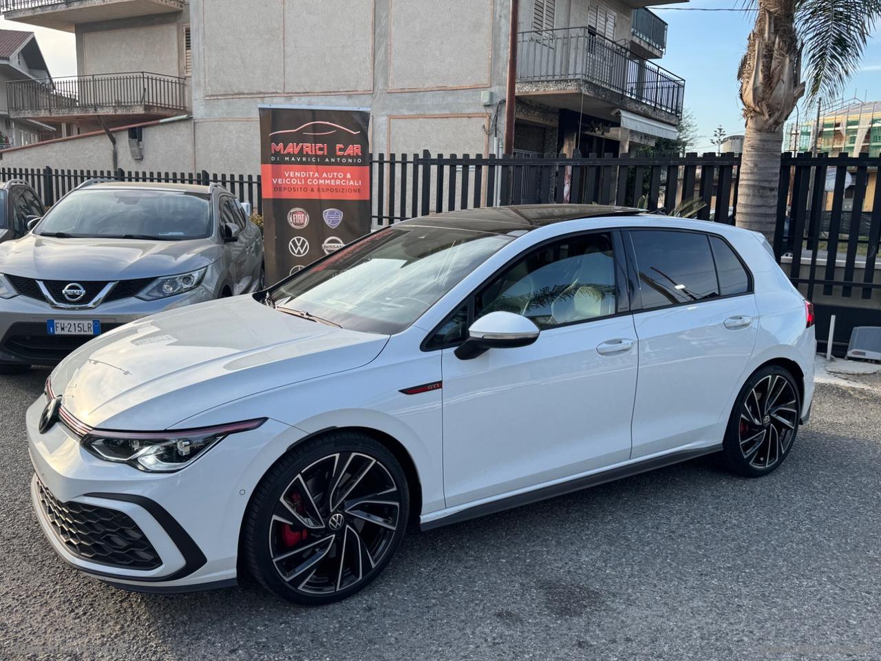 VOLKSWAGEN Golf 2.0 TSI GTI DSG
