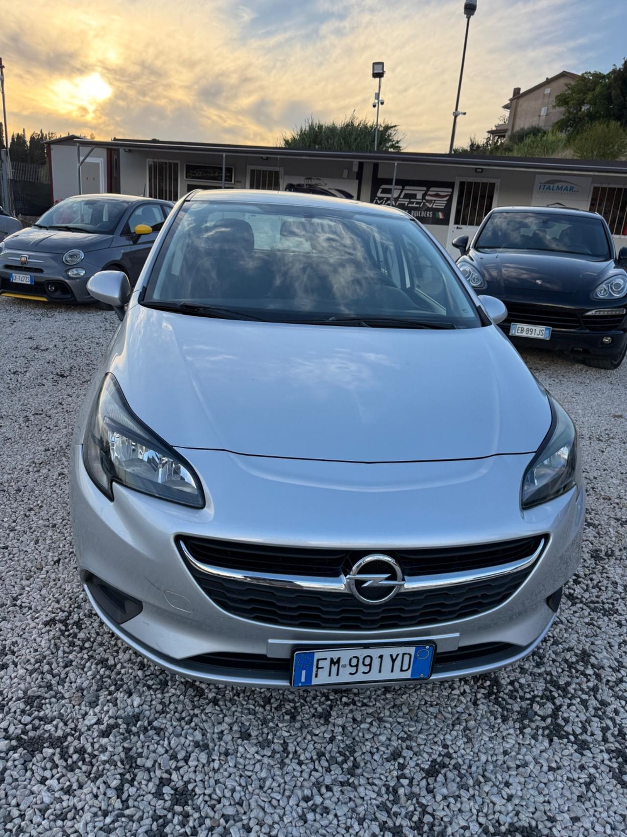 Opel Corsa 1.4 90CV GPL Tech 5 porte