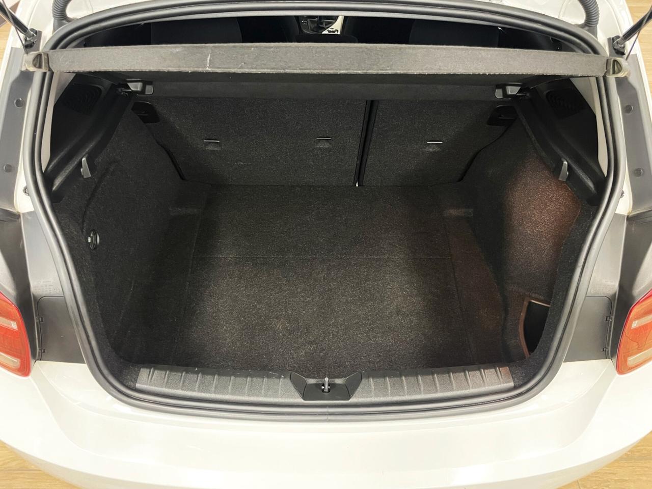 Bmw 114d 5p. Business