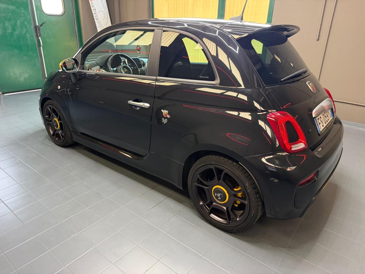 Abarth 595 1.4 Turbo T-Jet 160 CV Pista