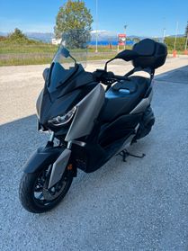 Yamaha X-Max 400