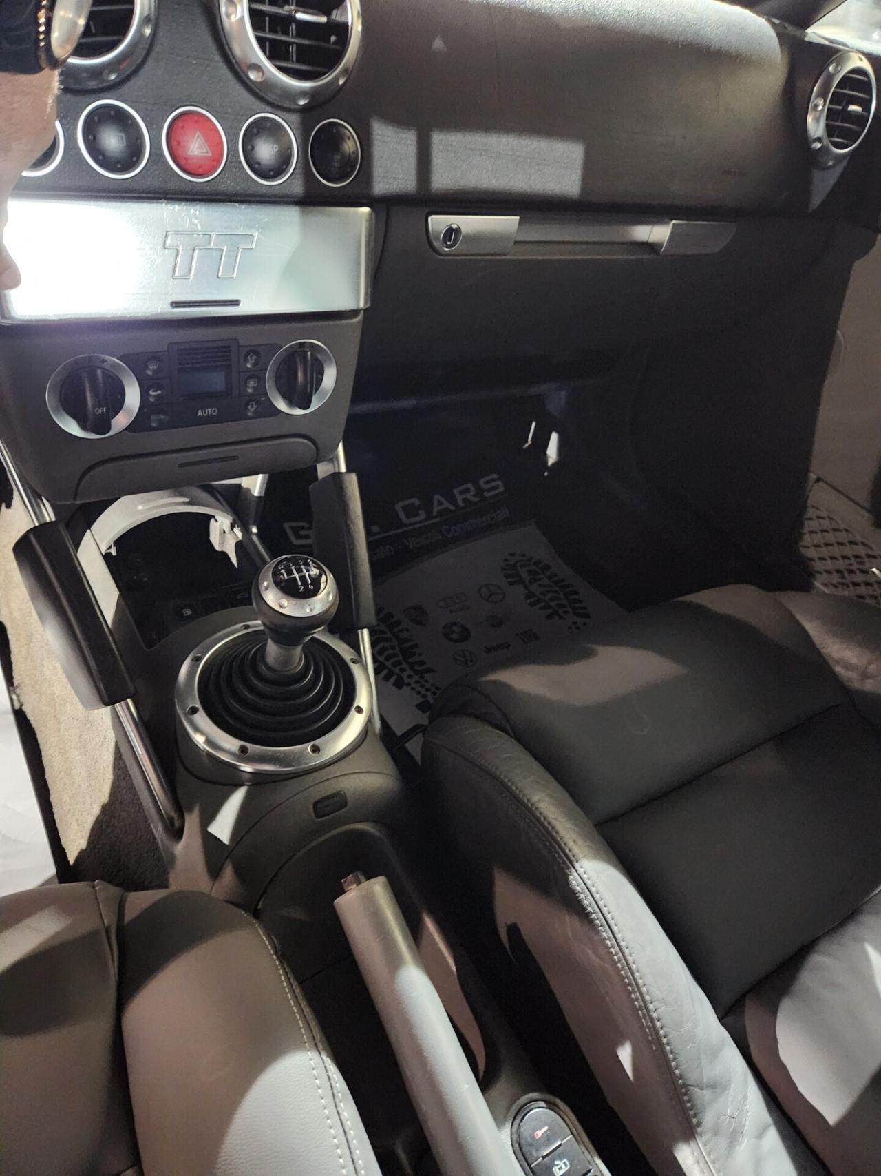 Audi TT CABRIOLET 180CV TURBO