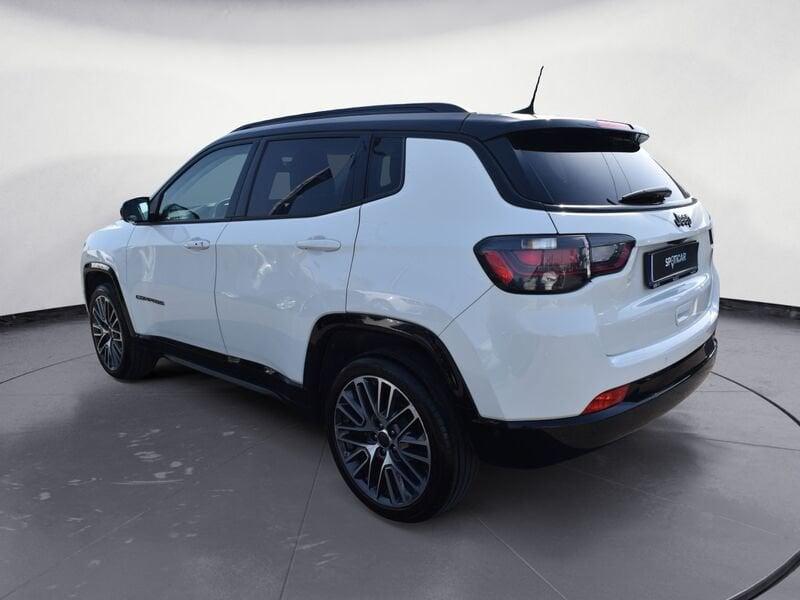 Jeep Compass Compass 1.5 turbo t4 mhev Summit 2wd 130cv dct