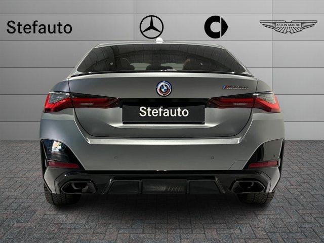 BMW M440 i 48V xDrive Coupé