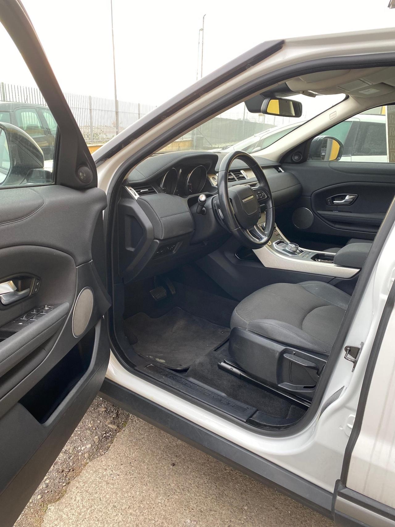 Land Rover Range Evoque 2.0 TD4 180 CV 5p. SE