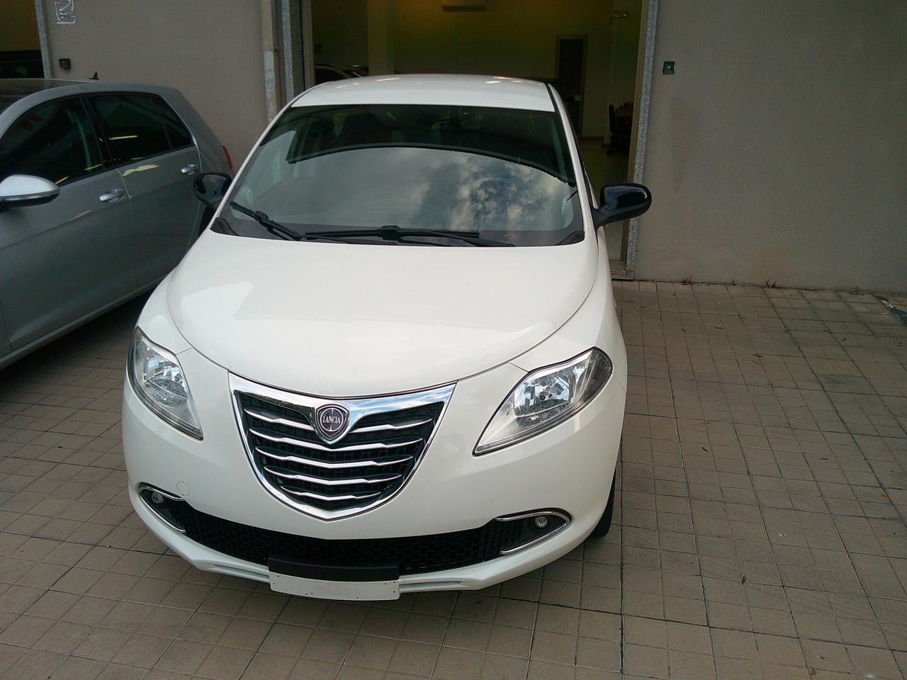 Lancia Ypsilon 1.3 MJT 16V 95 CV 5 porte S&S Gold