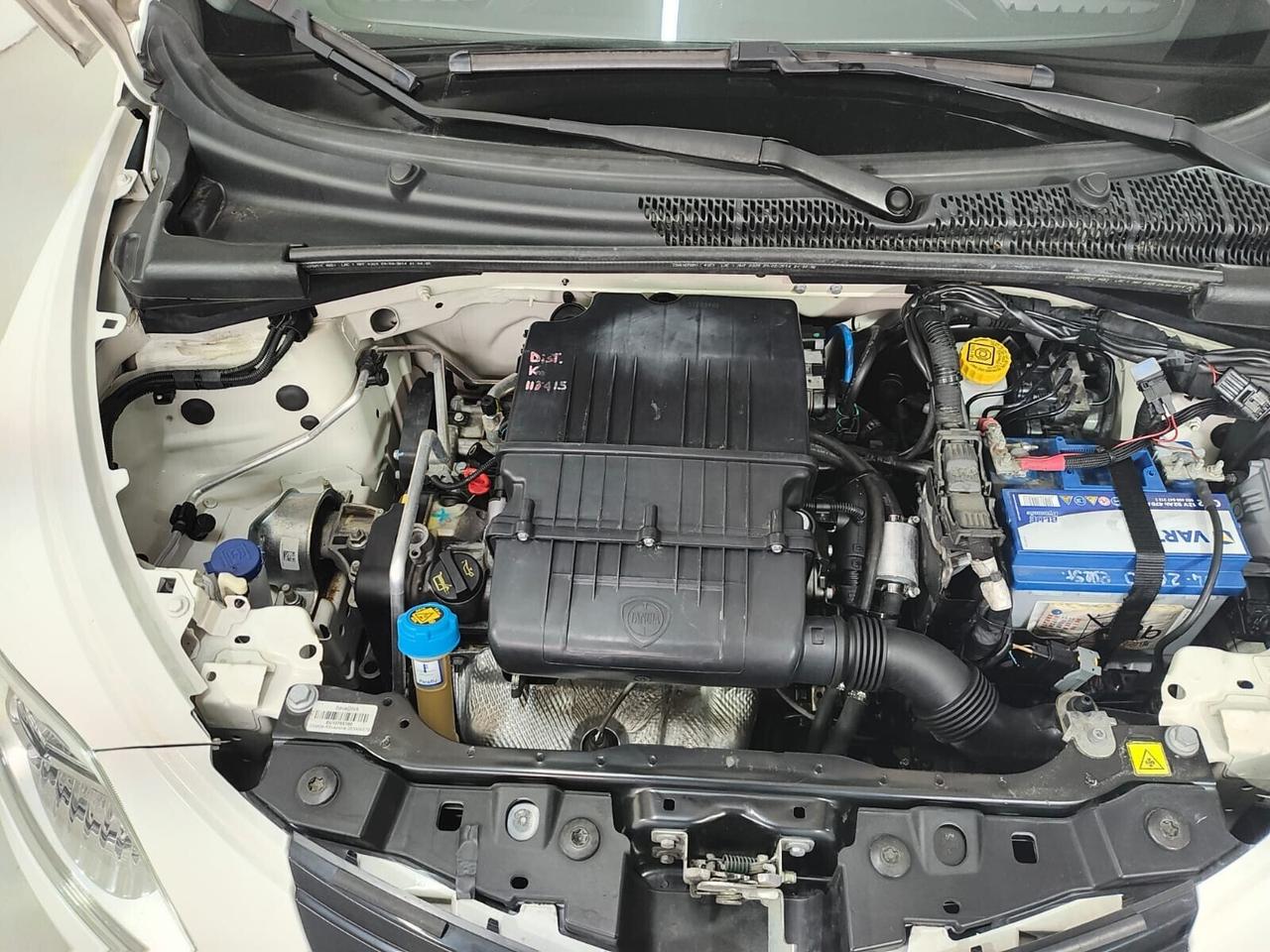 Lancia Ypsilon 1.2 69 CV 5 porte GPL Ecochic Plati