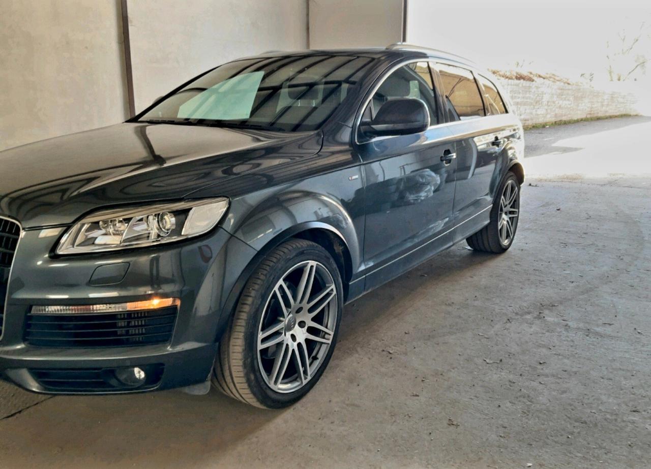 Audi Q7 3.0 V6 TDI Tetto, Bang&Olufsen, Gancio traino,Telecamera