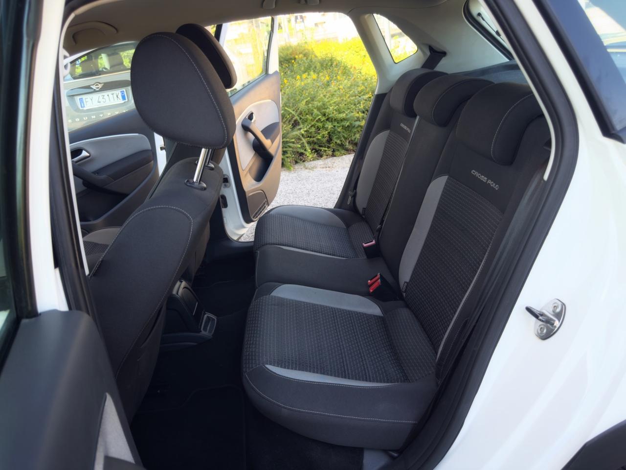 Volkswagen Polo 1.4 TDI 5p. CROSS