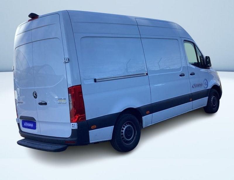 Mercedes-Benz Sprinter 311 DI F 37/35