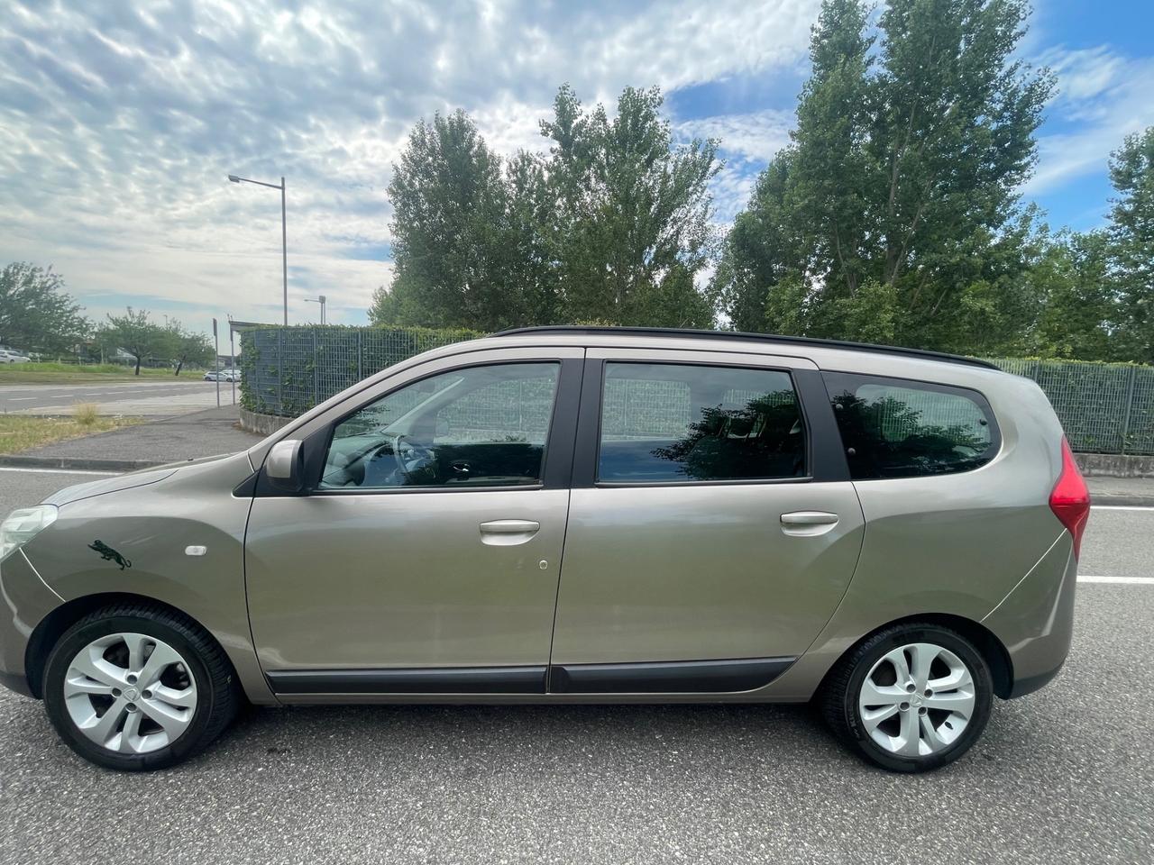 Dacia Lodgy Dacia Lodgy, euro 5b, anno 2013, 7 posti, 137.000 km!