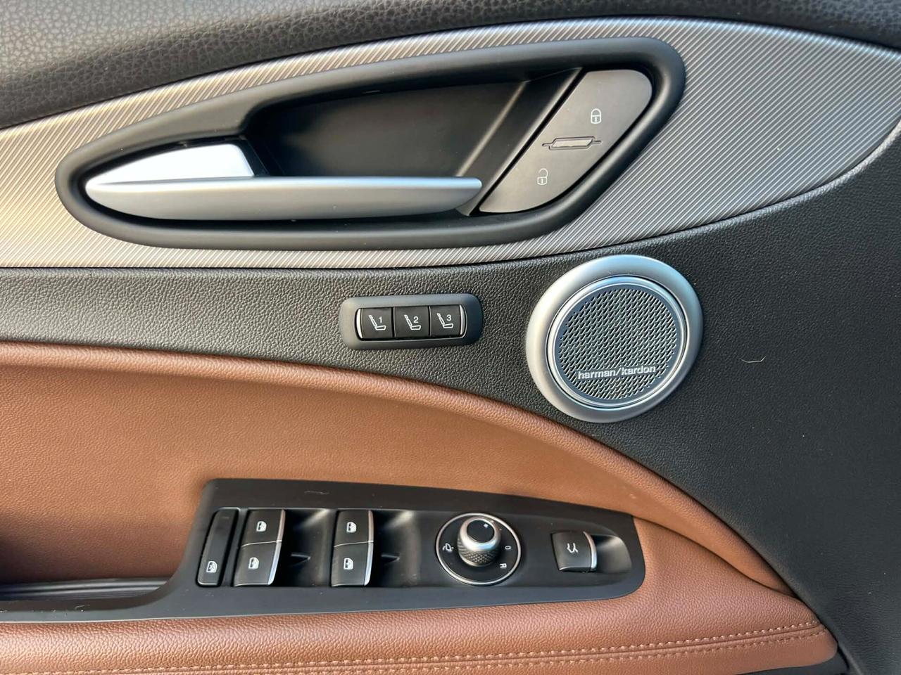 Alfa Romeo Stelvio 210cv Q4 -TETTO A -HARMAN K-