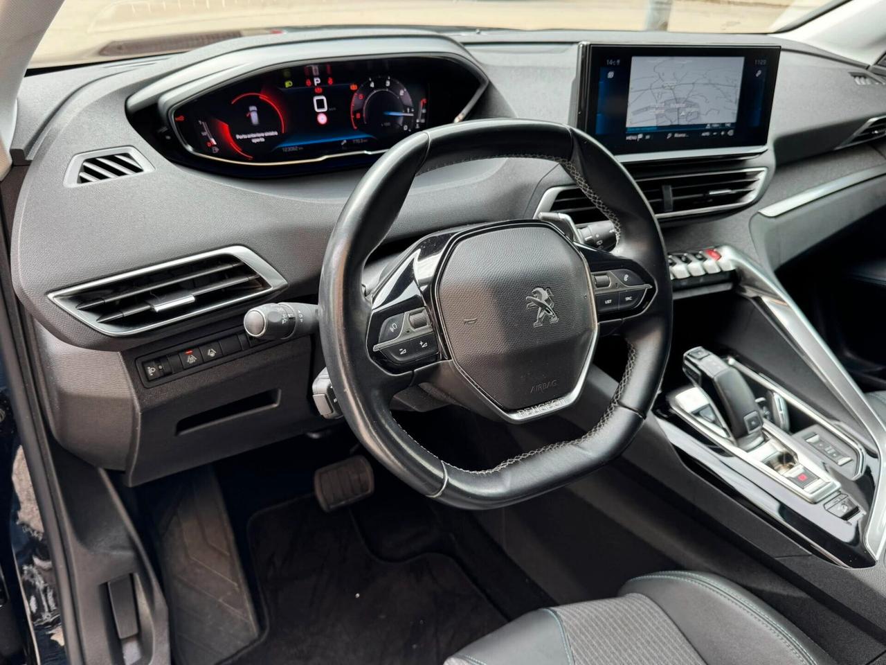 PEUGEOT 3008 1.5 HDI EAT8 ALLURE PAK PERFETTA