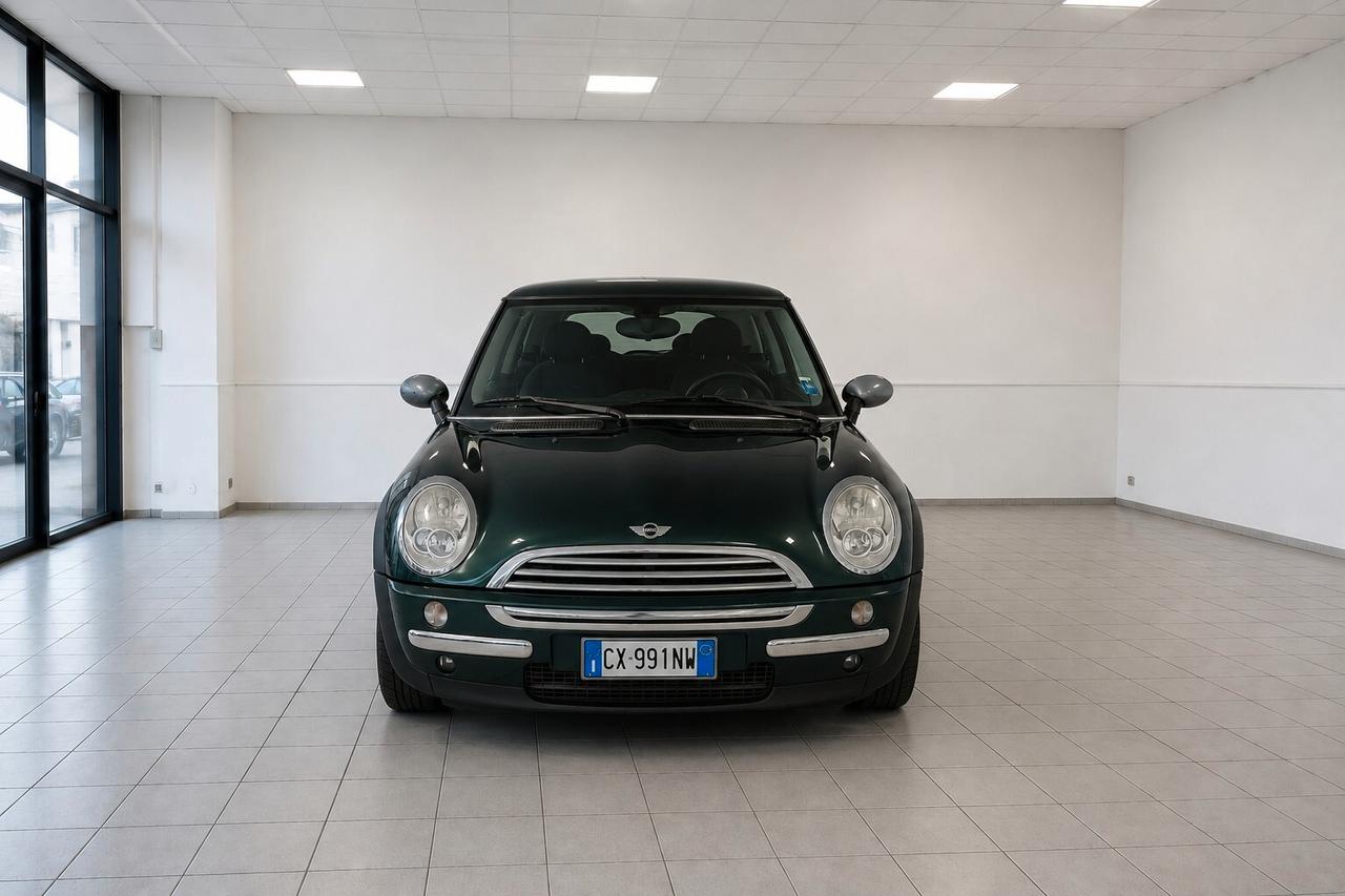 Mini 1.4 tdi One D de luxe 6MARCE NEOPATENTATI OCCASIONE
