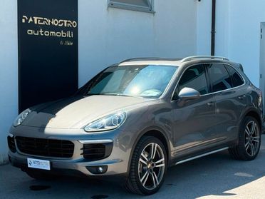Porsche Cayenne Cayenne 3.0 Platinum Edition tiptronic