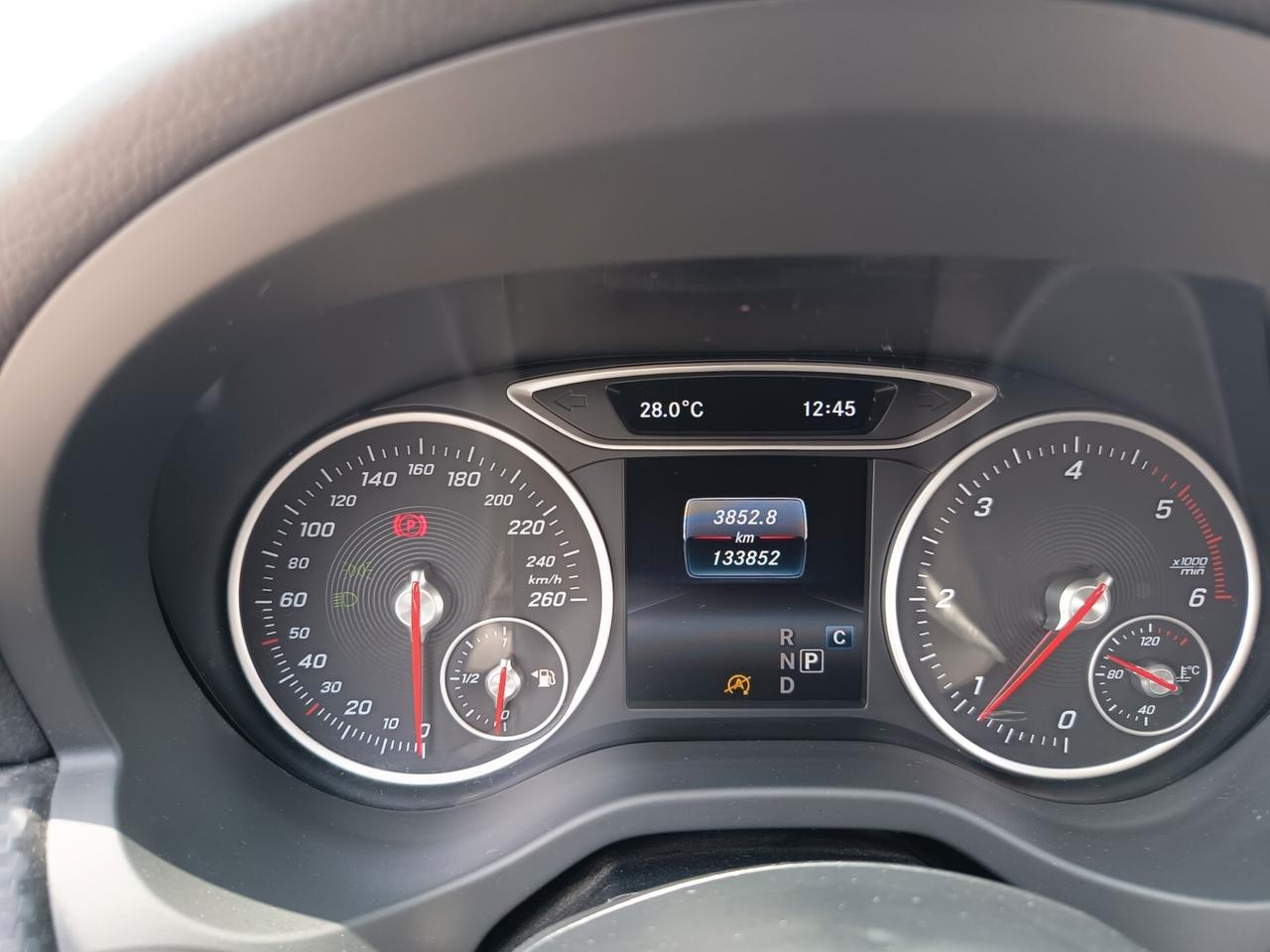 Mercedes-benz GLA 200 d Automatic 4Matic Business