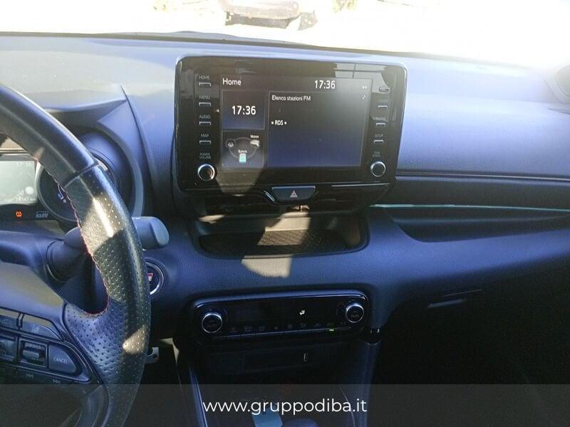 Toyota Yaris IV 2020 1.5h GR Sport