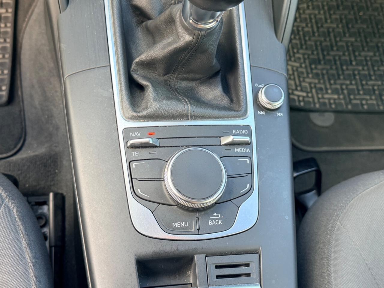 Audi A3 1.6 TDI 110 Cv Navi