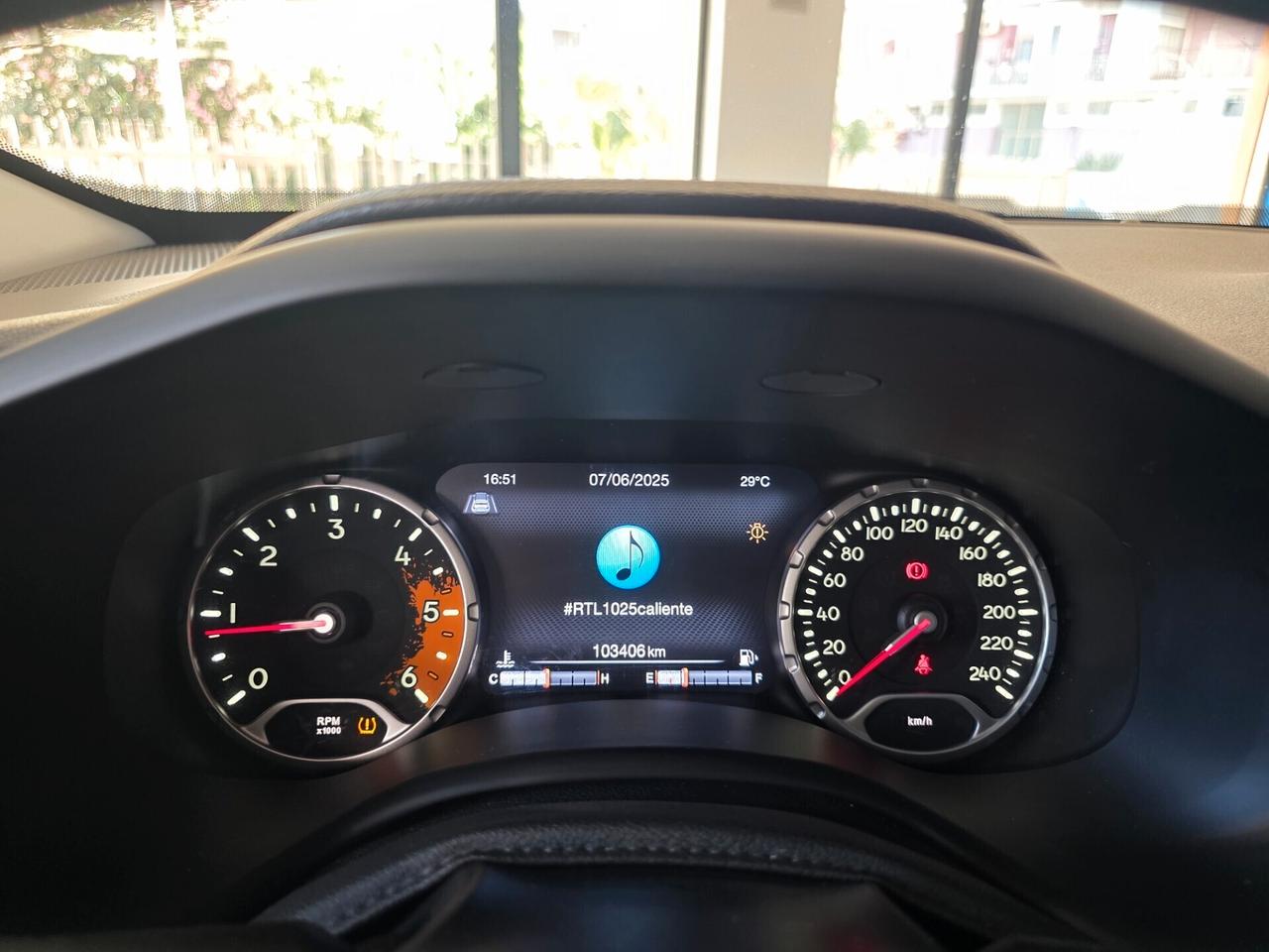 Jeep Renegade 1.6Mjt 120cv 2015 99000km finanz