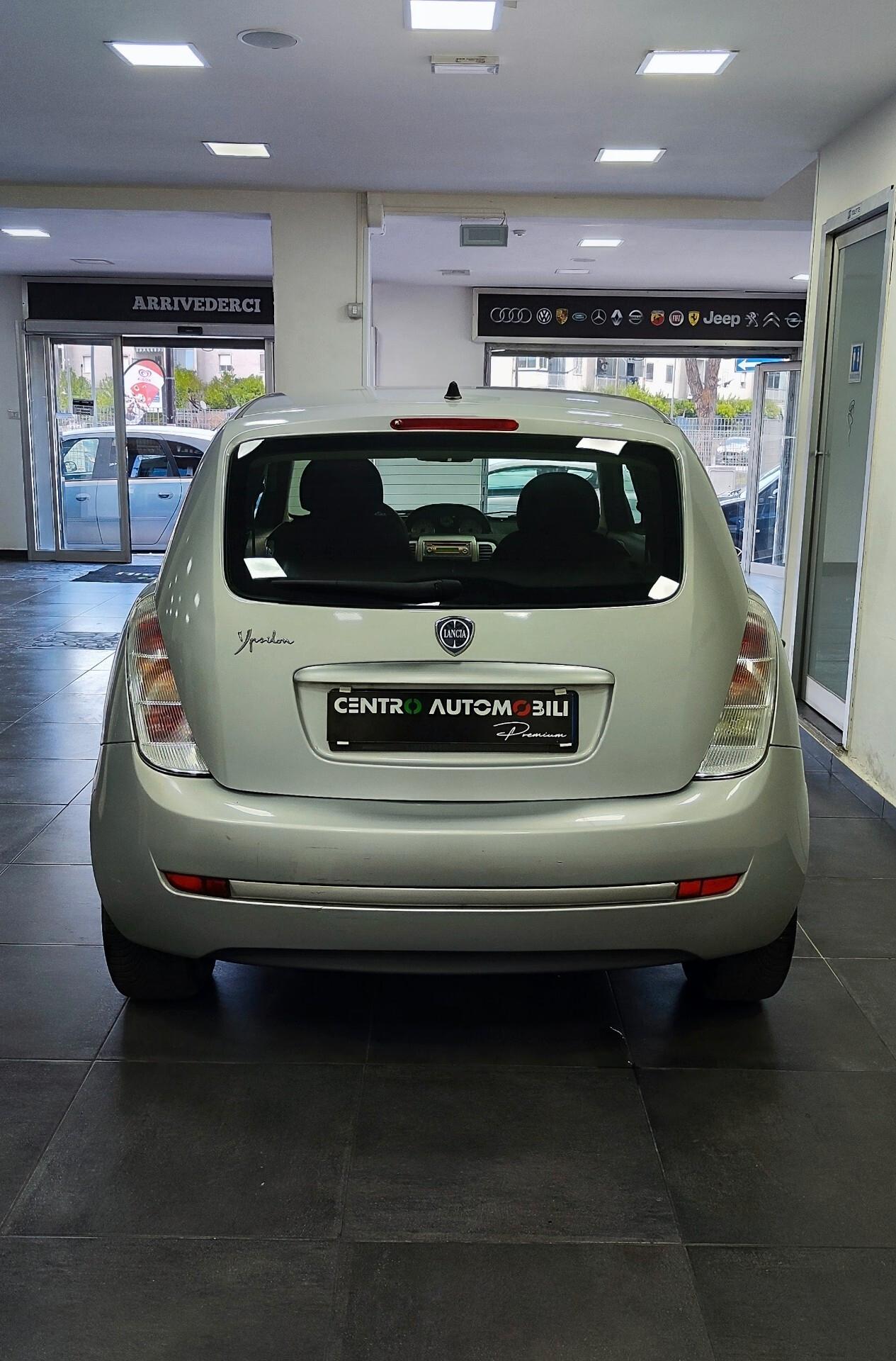 Lancia Ypsilon 1.4 77cv Oro Ecochic GPL